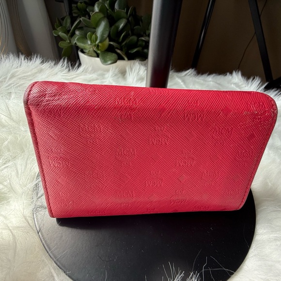 MCM Pink Leather Med Wallet - Picture 7 of 9